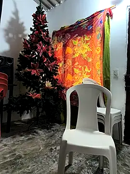 giannis090 online show from 12/17/25, 09:10