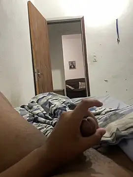 Snapshot of Kaua11225 chatting on 09/14/25, 04:22 Kaua11225 online show from 09/14/25, 04:22