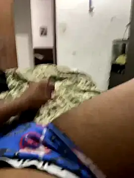 Snapshot of Kaua11225 chatting on 10/10/25, 03:05 Kaua11225 online show from 10/10/25, 03:05