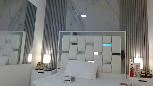 VanessaHard as online show from 09/27/25, 07:30