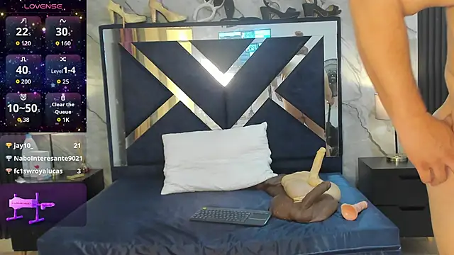 VanessaHard as online show from 12/21/25, 07:59