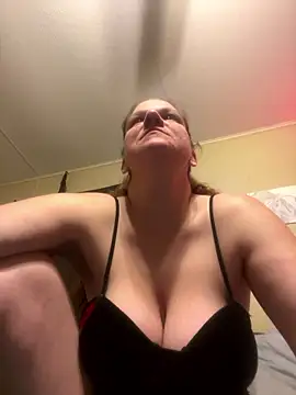 jessiialex143 online show from 01/18/26, 07:56