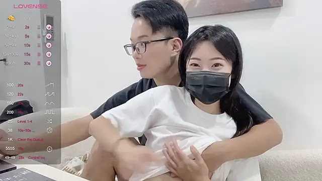 ni ni01 online show from 10/15/25, 10:04