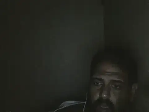 elpoop7305 online show from 11/06/25, 10:54