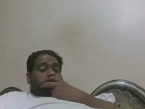 elpoop7305 online show from 12/02/25, 01:28