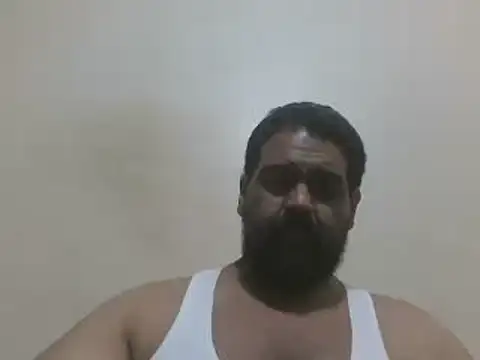 Snapshot of elpoop7305 chatting on 02/09/26, 11:09 elpoop7305 online show from 02/09/26, 11:09