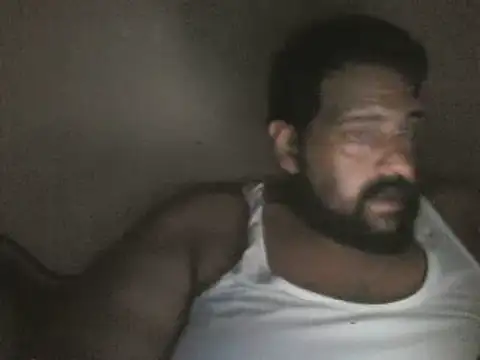 elpoop7305 online show from 07/06/26, 04:42