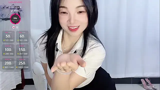 Snapshot of Tangbao-Baby chatting on 01/17/26, 10:42 Tangbao-Baby online show from 01/17/26, 10:42