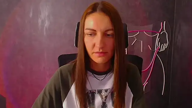 Aurora Loveu online show from 09/10/25, 09:48