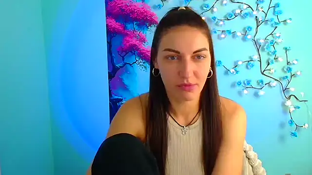 Aurora Loveu online show from 11/10/25, 07:18