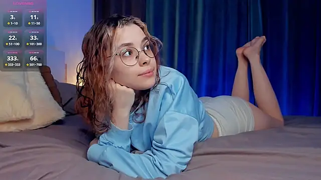 VedaSchulz online show from 11/28/25, 06:54