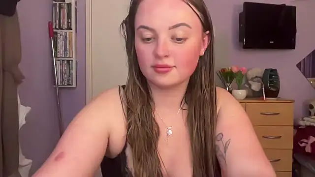 SexySashaxox online show from 02/17/26, 08:26