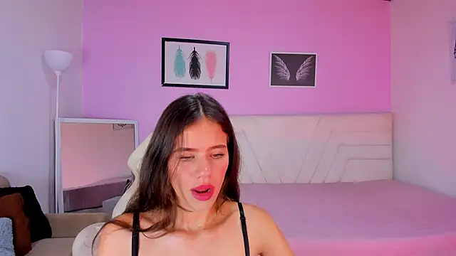 fressittalove01 online show from 10/06/25, 01:19