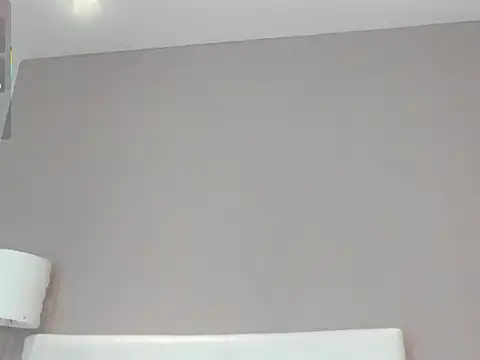 KendraChavez  online show from 09/17/25, 09:27