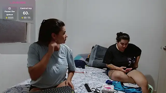 Laia Gomez online show from 11/29/25, 10:57