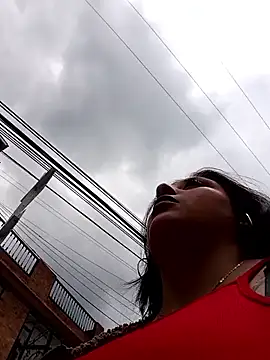 megan fox5 online show from 10/27/25, 04:33