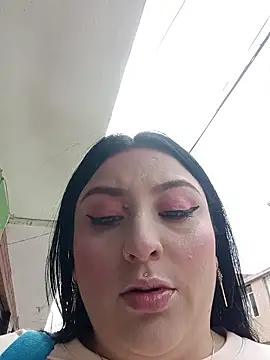 megan fox5 online show from 11/29/25, 05:49