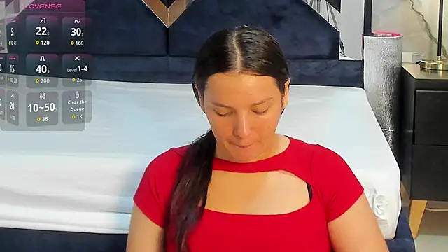 VioletRose as online show from 10/05/25, 01:42