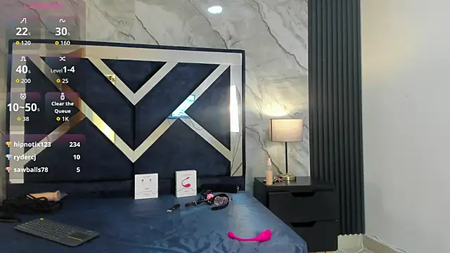 VioletRose as online show from 10/10/25, 07:18