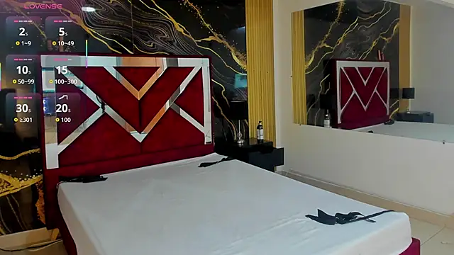 VioletRose as online show from 01/08/26, 08:55