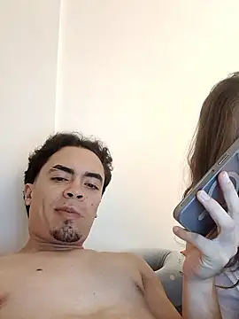 Snapshot of 18matthew chatting on 01/13/26, 04:07 18matthew online show from 01/13/26, 04:07