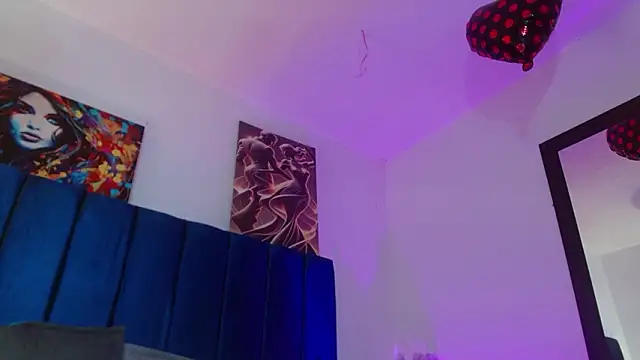 Annie switt online show from 03/09/26, 04:49