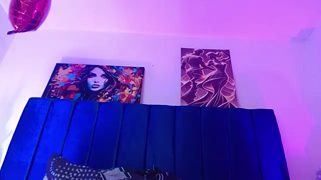 Annie switt online show from 04/12/26, 04:39