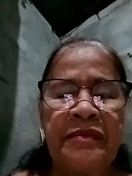 Snapshot of Sweet-Lita50 chatting on 09/20/25, 01:12 Sweet-Lita50 online show from 09/20/25, 01:12