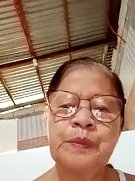 Snapshot of Sweet-Lita50 chatting on 10/11/25, 12:21 Sweet-Lita50 online show from 10/11/25, 12:21