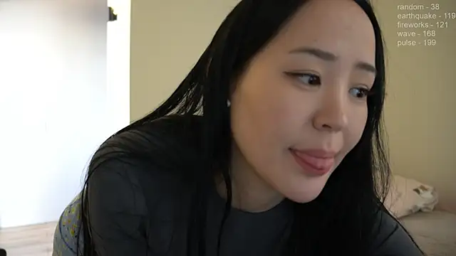  JiKey  online show from 12/05/24, 11:49