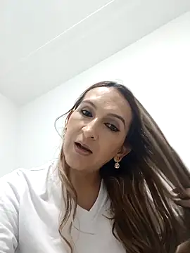 alanastones-19 online show from 10/10/25, 04:22