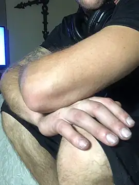 IsAparty online show from 09/16/25, 03:40