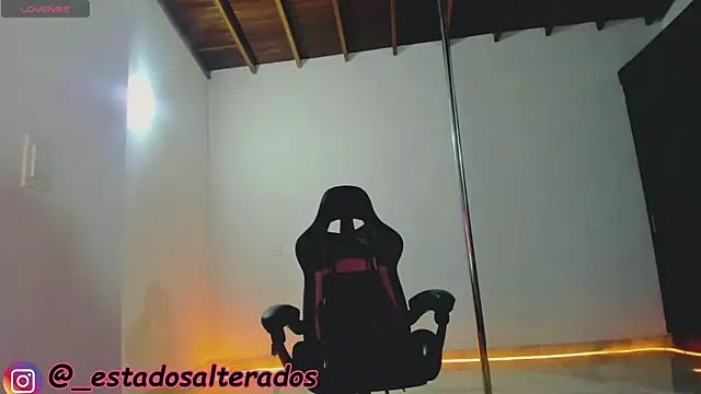 auraeroticaxxx online show from 04/01/26, 05:52