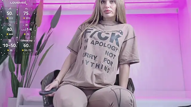 KaseyQuinn  online show from 04/19/26, 09:17