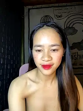 TiNa 04 online show from 09/18/25, 10:28