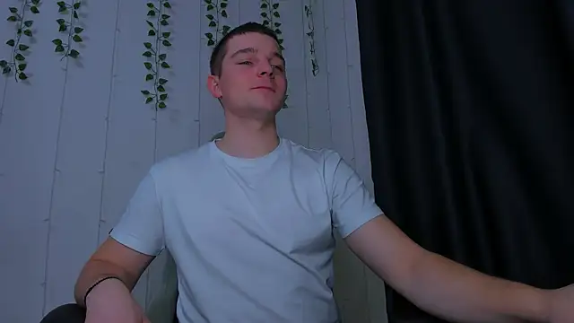 Your Claddagh online show from 12/18/25, 03:18