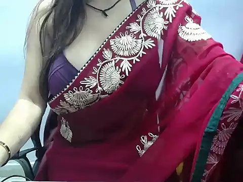 Snapshot of sweetpihu chatting on 02/04/26, 05:52 sweetpihu online show from 02/04/26, 05:52