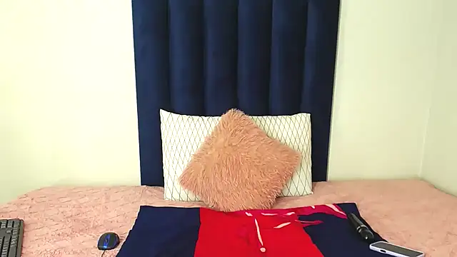 Pinkdollyg online show from 04/09/26, 09:31