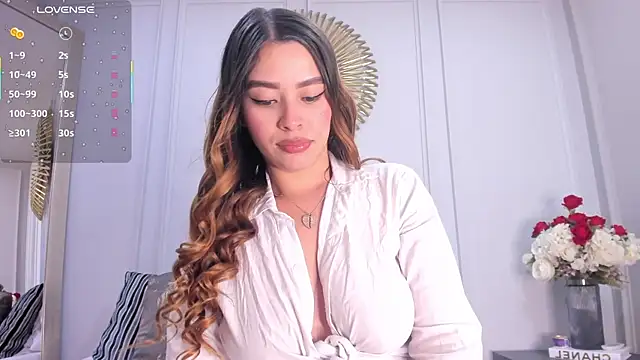 CharlotteBrownn  online show from 03/30/26, 11:39