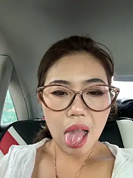 feifei 521 online show from 09/22/25, 01:51