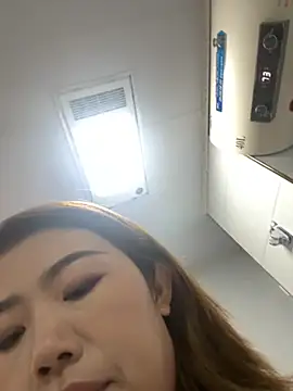 feifei 521 online show from 11/08/25, 07:41