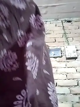 rani8008 online show from 09/28/25, 06:46