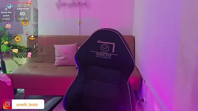 Ameliiaa tay online show from 12/17/25, 01:06