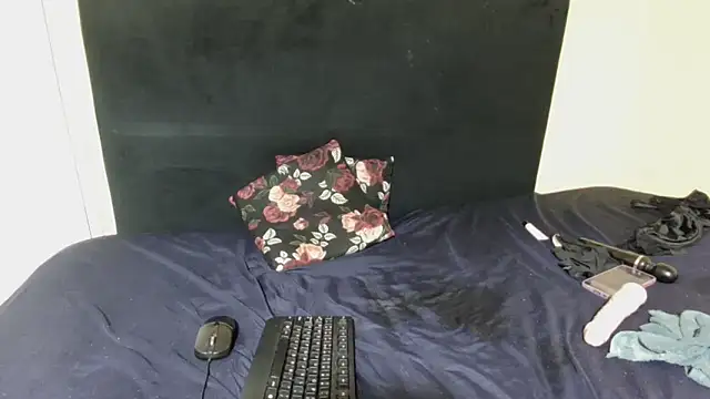 SweetTitties21 online show from 04/16/26, 09:39