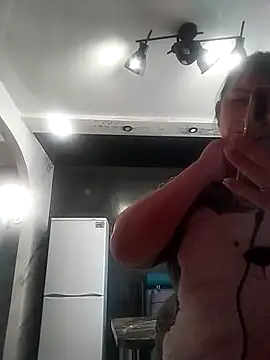 Funny Karina online show from 02/06/26, 09:34