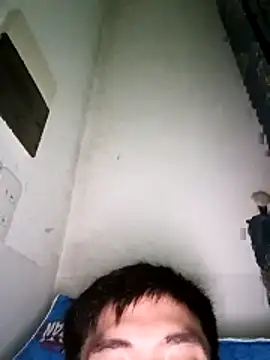 Snapshot of tyteo1010 chatting on 12/21/25, 03:08 tyteo1010 online show from 12/21/25, 03:08