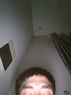 Snapshot of tyteo1010 chatting on 12/22/25, 02:58 tyteo1010 online show from 12/22/25, 02:58