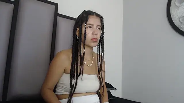 Lucy-23 online show from 02/01/26, 03:05