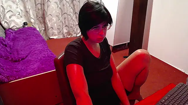 TinaFlower  online show from 11/07/25, 07:25