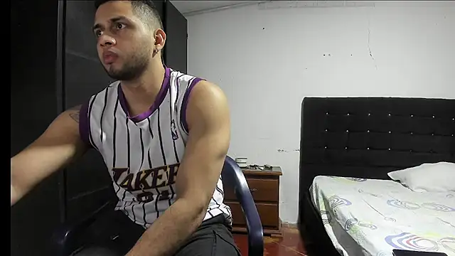 Ryan xc1 online show from 11/26/25, 02:01